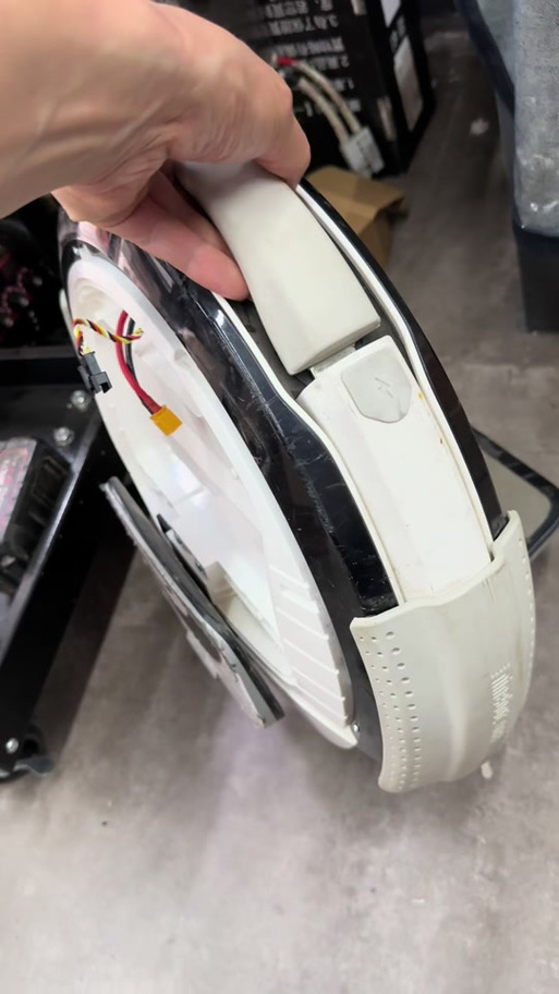 ninebot one a1 电池