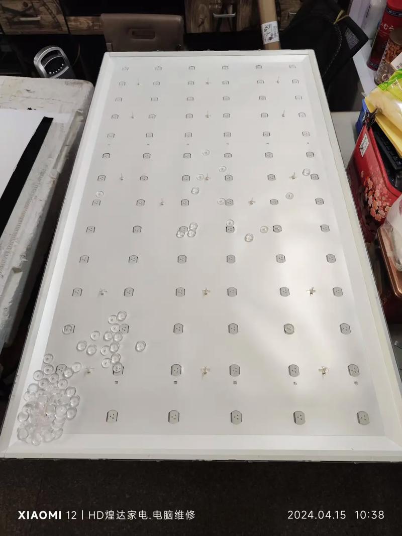 led43m2600b背光灯不亮故障维修