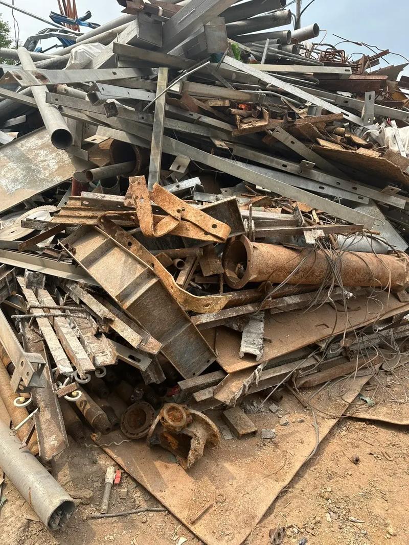 上门废铁回收多少钱一斤