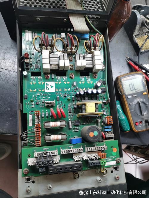 TDA4863AJ一条亮线故障维修经验