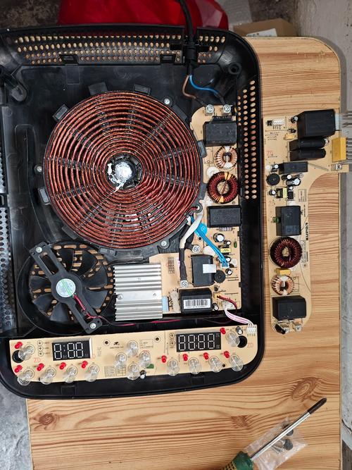 苏泊尔电磁炉c21s27-b故障e0