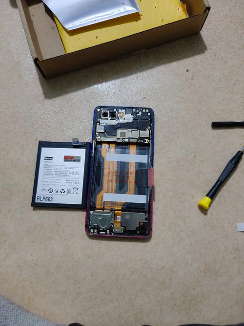 oppor8207能不能换电池