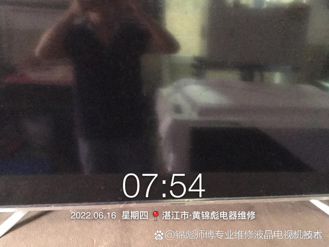 西湖彩电vs2585二次不能开机故障