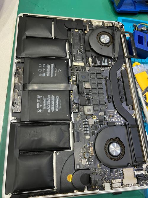 macbook air电池鼓包