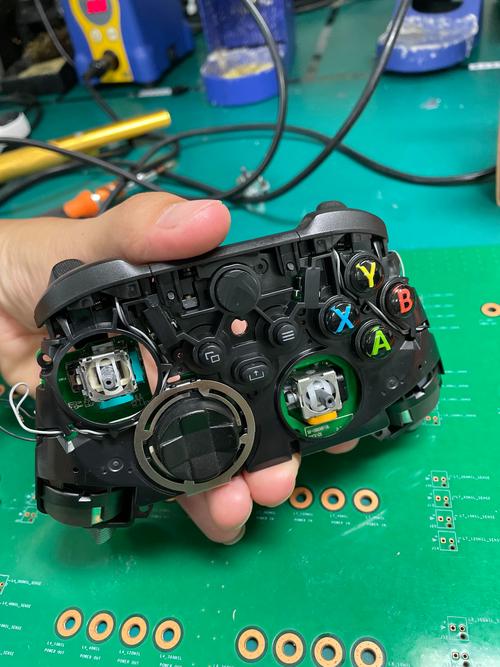 xbox360手柄电池怎么装