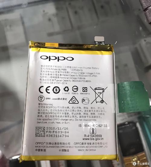oppo r7t更换电池教程