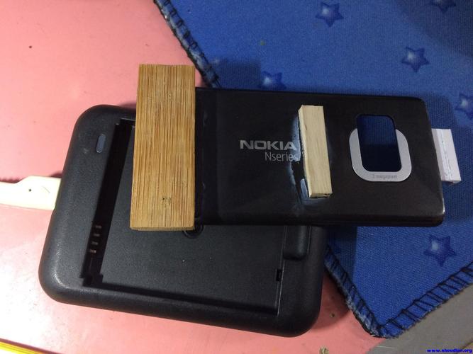 努比亚z5s mini拆电池