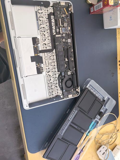 macbook换电池要多少钱