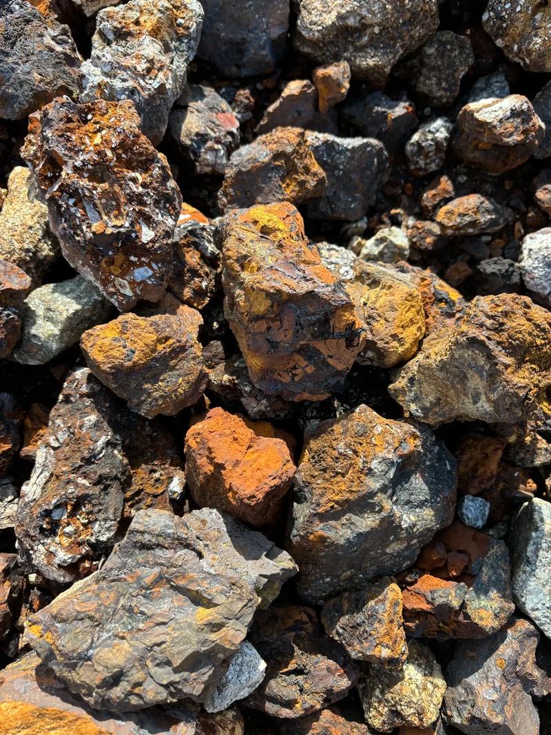 铁矿石 和 废铁 成本