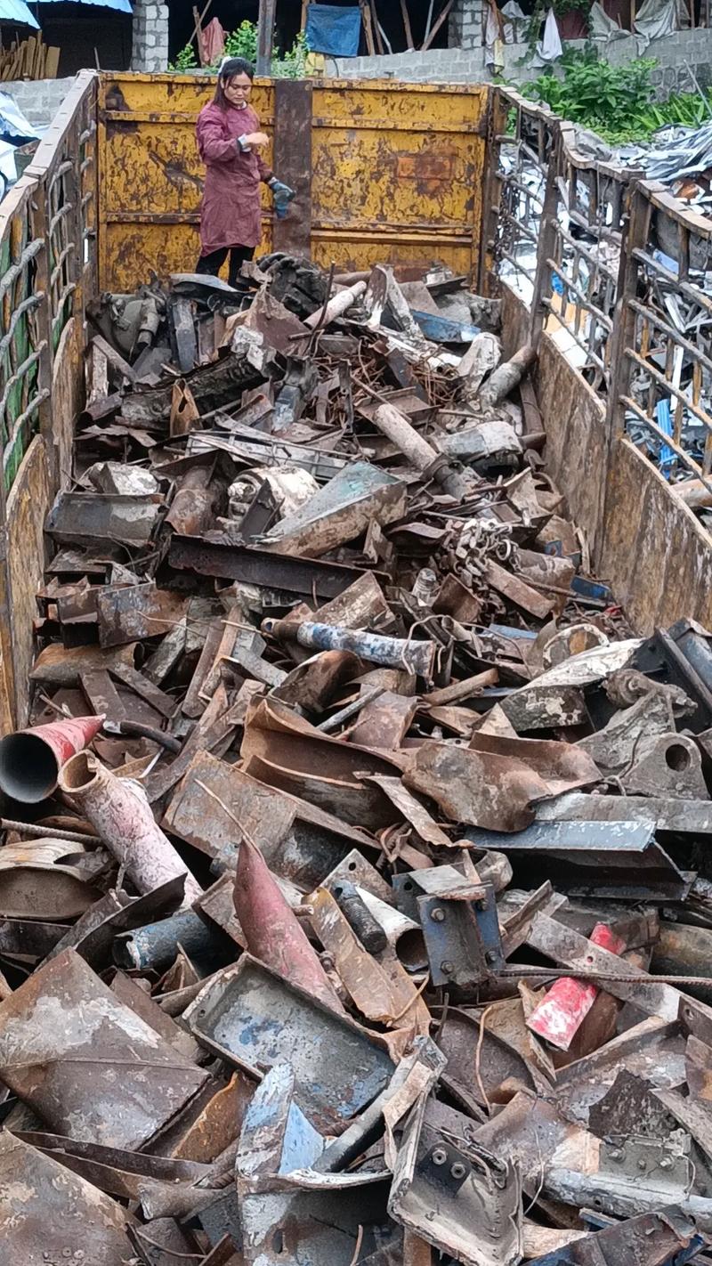 我搜索保定废铁最新价格