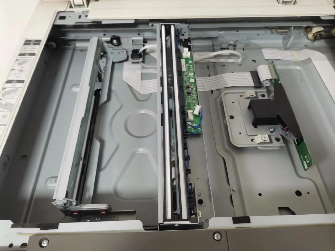 夏普32Lx150A雪花屏故障原因