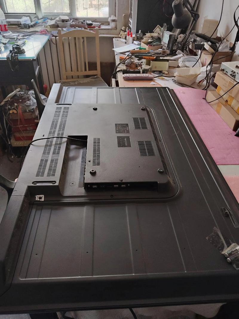 海尔Le42A950电视不开机故障