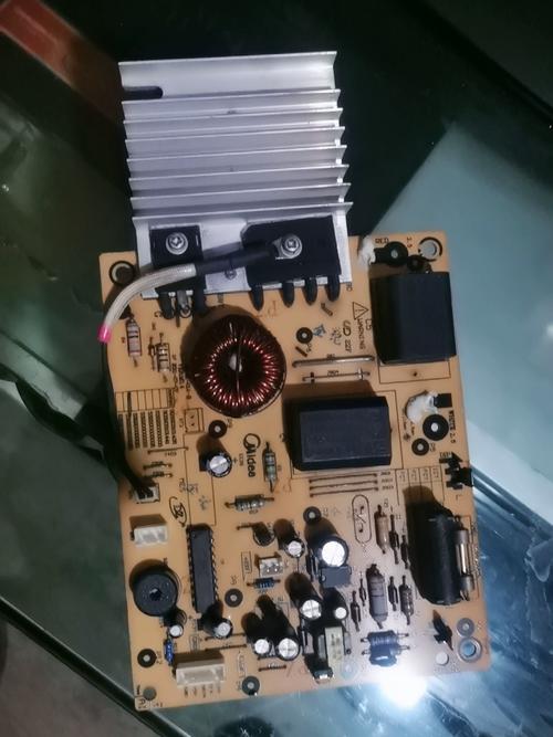 美的电磁炉MC-EP201电阻故障