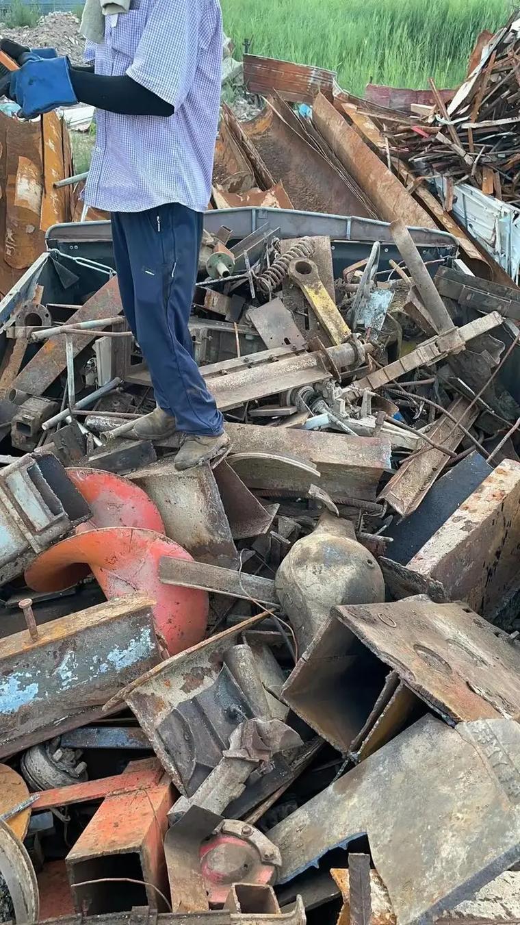 河北省河涧废铁收购站