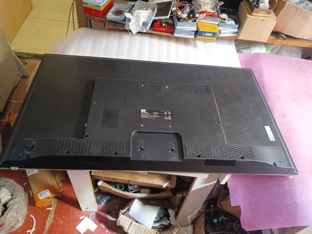 tcl l42f3200e倒影故障