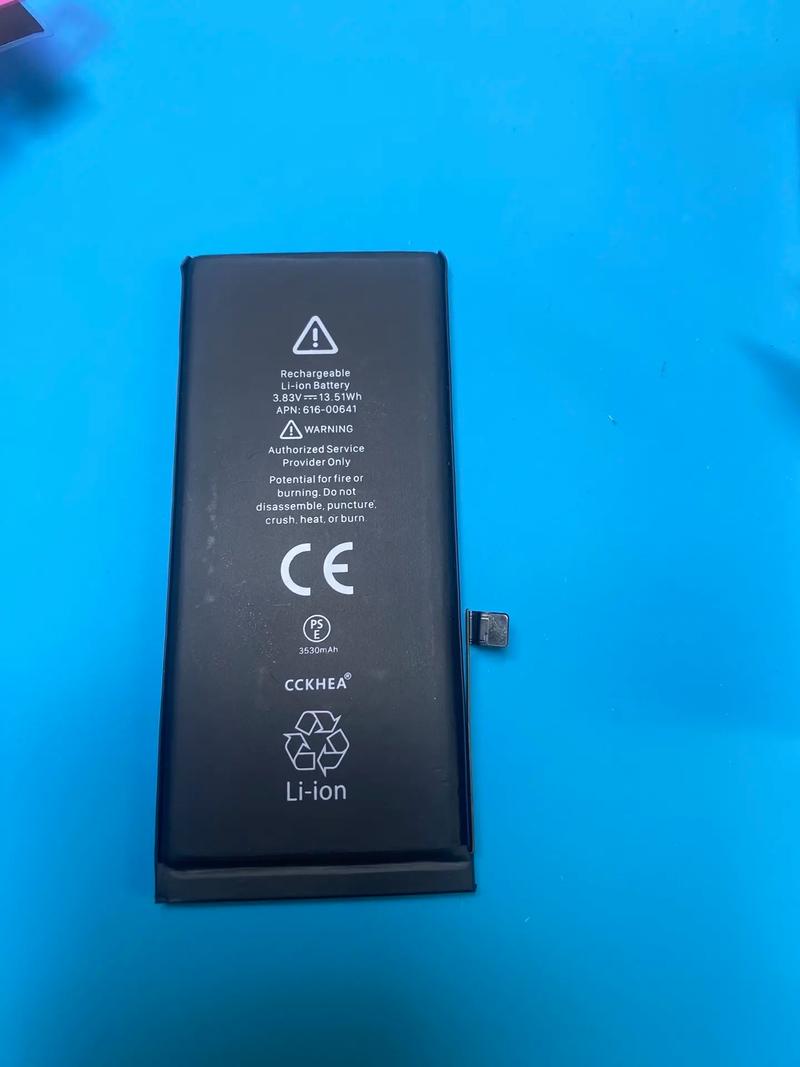 iphone4s 电池连接器