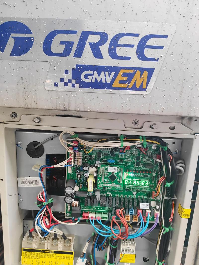 格力5p天花机e4是什么故障维修