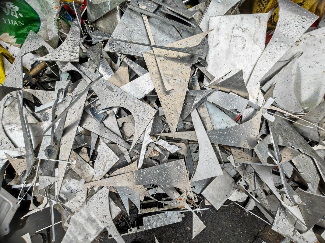 去哪里收废铁好做一点