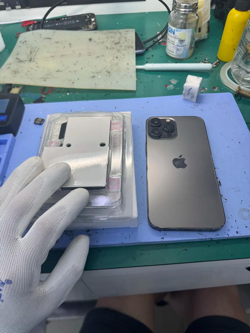 iphone4s换电池小铁片