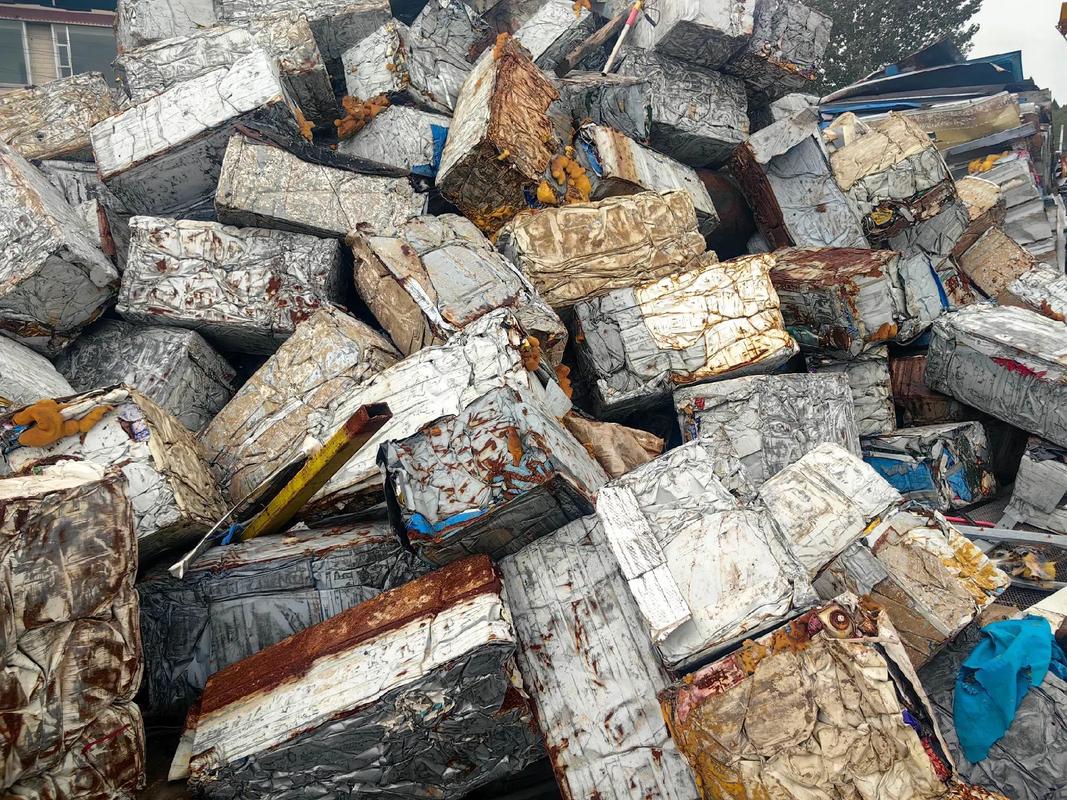 2图大量收购废铁压块