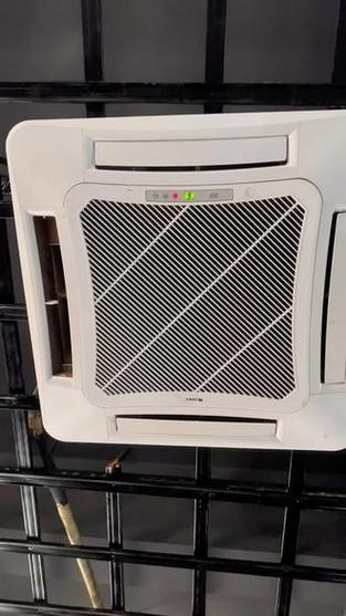 格力五匹天花机e8是什么故障维修