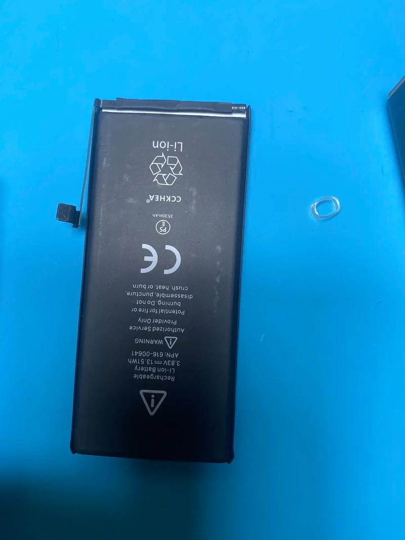 iphone5s电池正负极