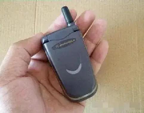 摩托罗拉v8088电池型号