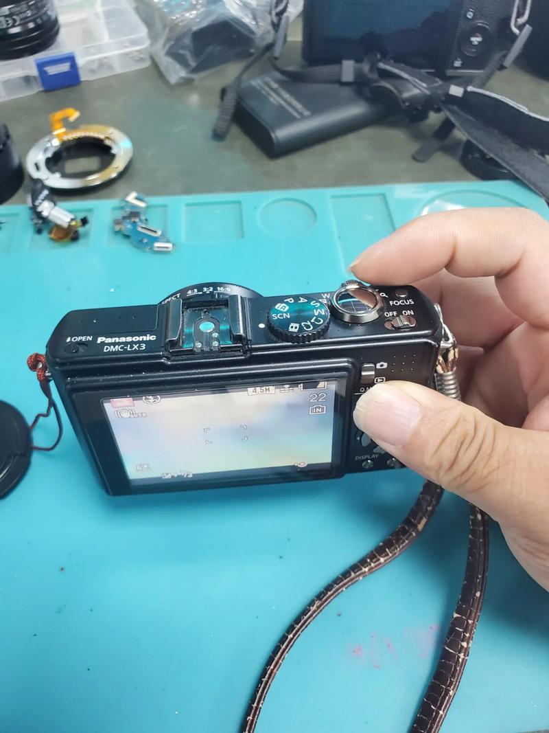 松下tc-2140三无故障的检修