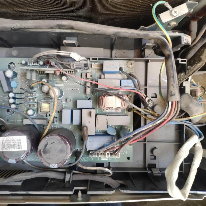 美的空调变频柜机e1是什么故障码