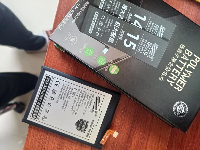 华为mate8更换电池教程