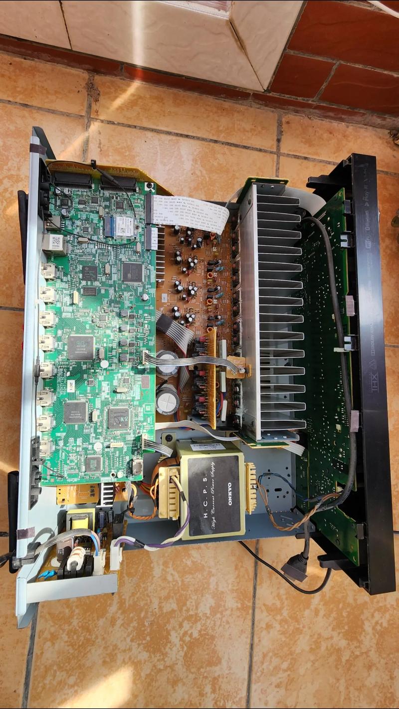 pt2314功放出现音源乱跳故障