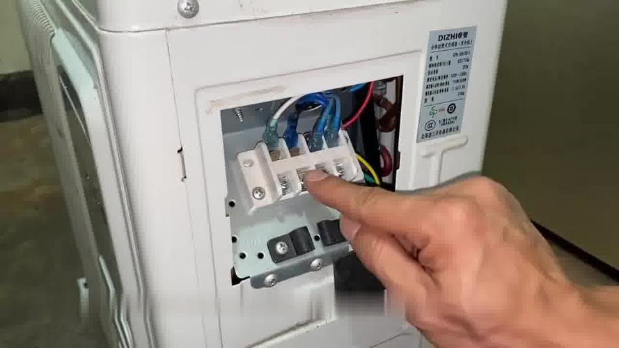 春兰空调时好时坏e2故障怎样维修