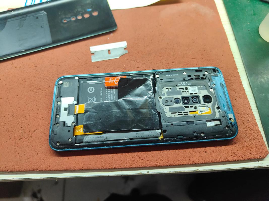 oppox909换电池教程