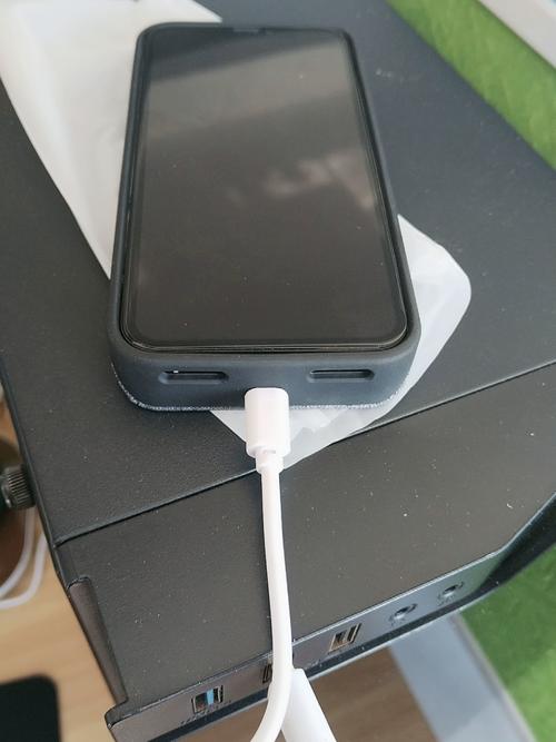 最薄的iphone背夹电池