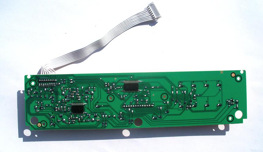 美的st2118c开机无反应故障