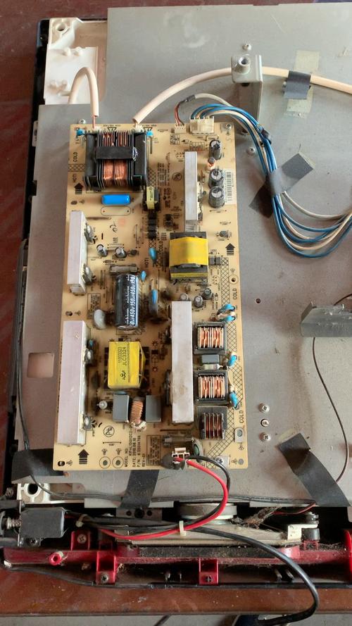 康佳lc32es62电源故障维修