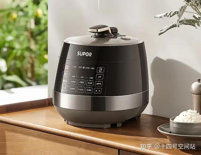 苏泊尔电饭煲E0故障维修大概费用