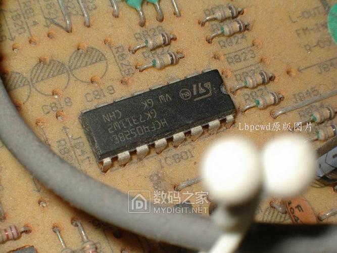 飞利浦crt显示器消磁故障怎么修