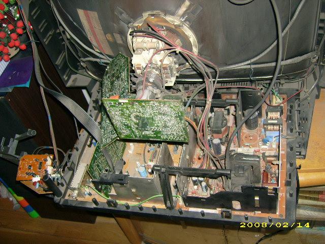 飞利浦crt显示器消磁故障怎么修