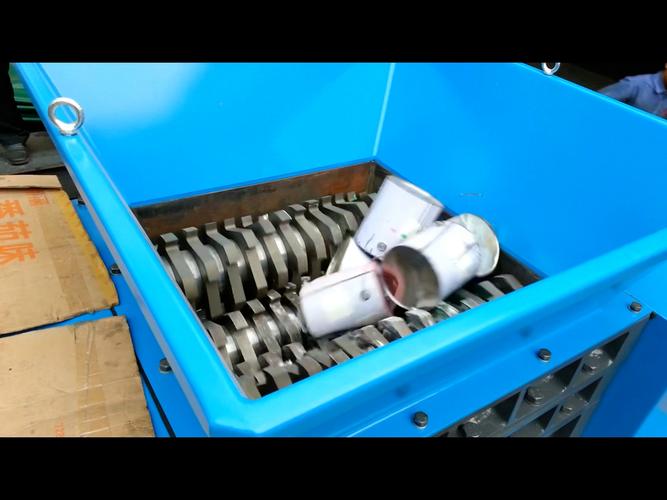 唐山旧废铁破碎料设备