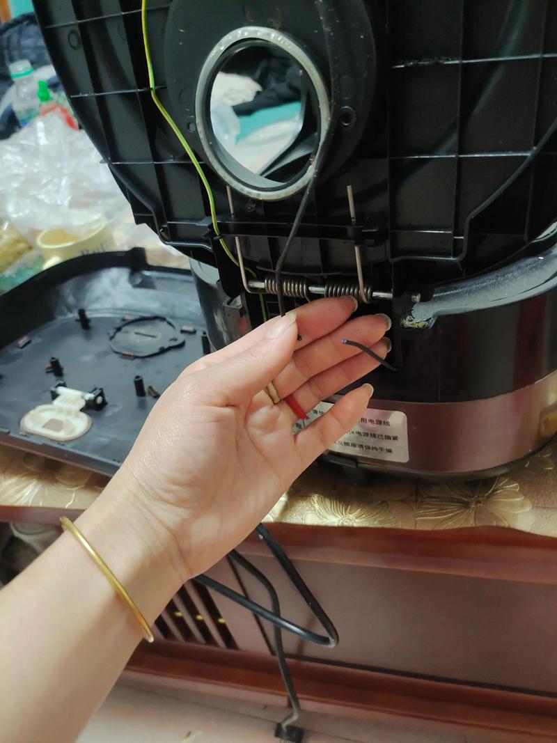 格兰仕电饭煲 故障e3 如何处理