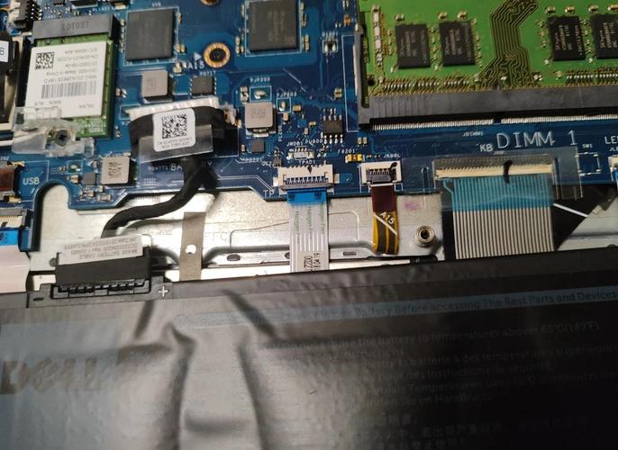 努比亚z7mini电池更换