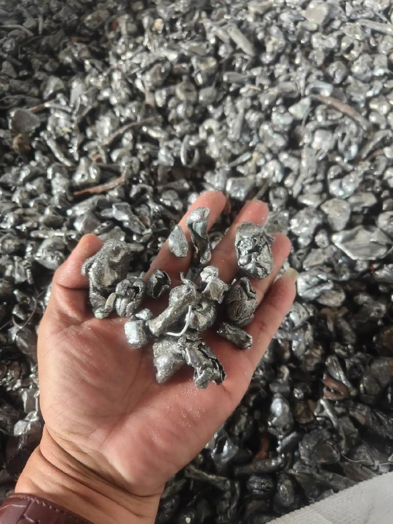 废铁破碎料回收再生网