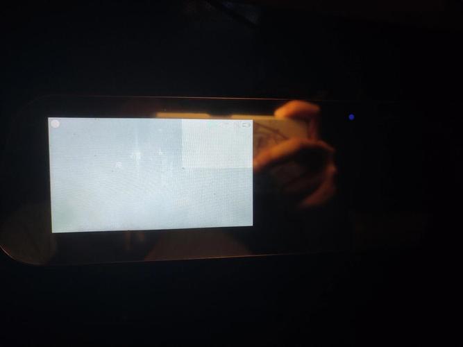 先科998dr移动dvd白屏故障