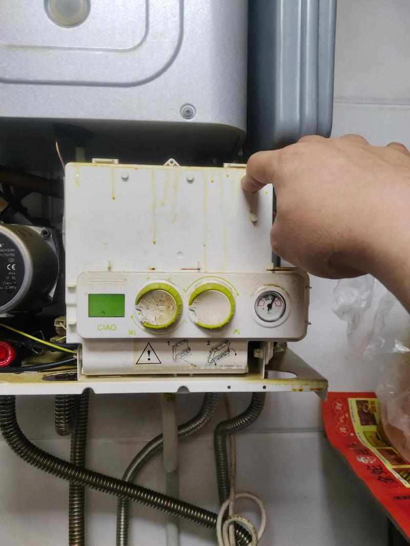 贝雷塔壁挂炉a01故障还有异响