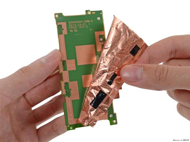 htc one 拆机换电池