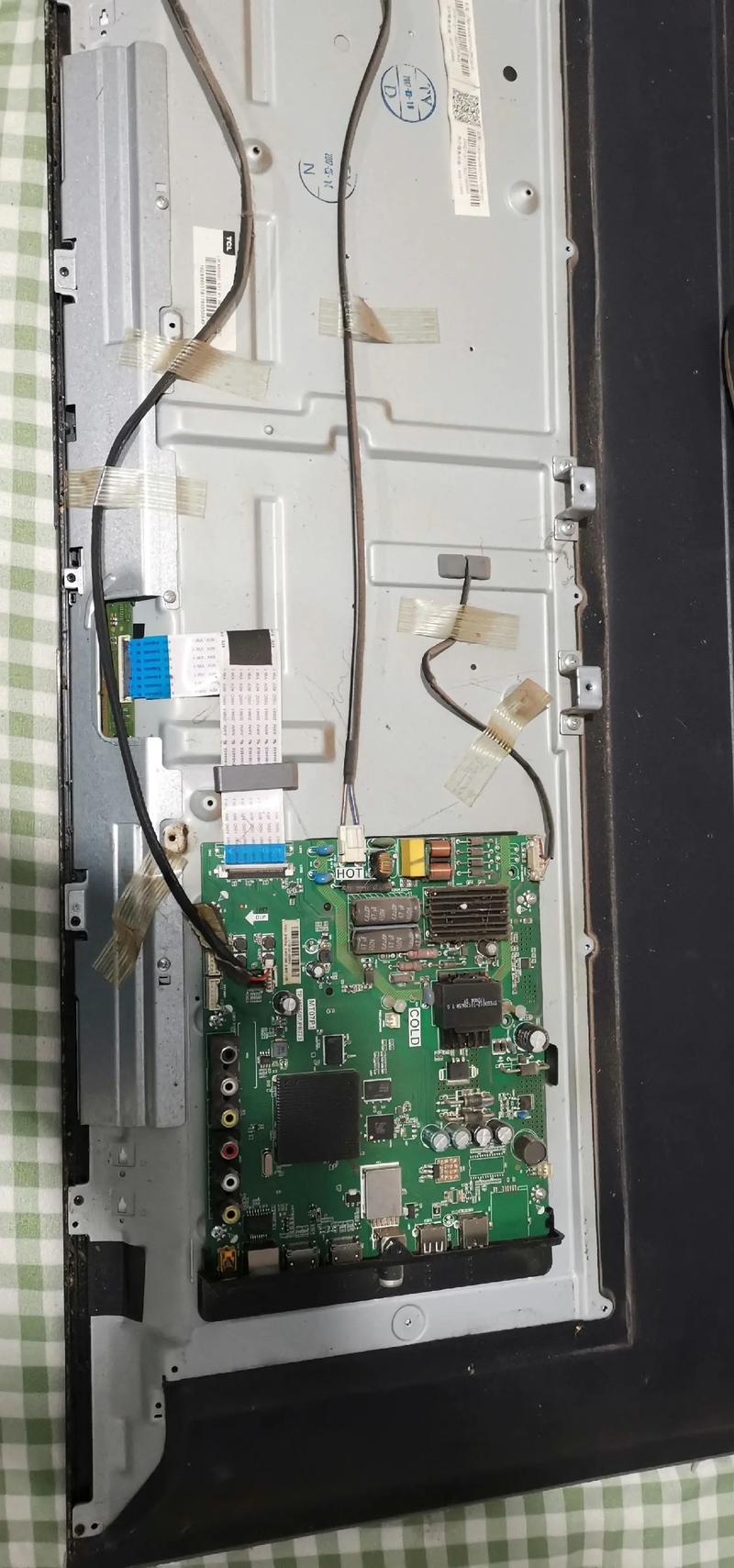 L26F11液晶电视不开机故障