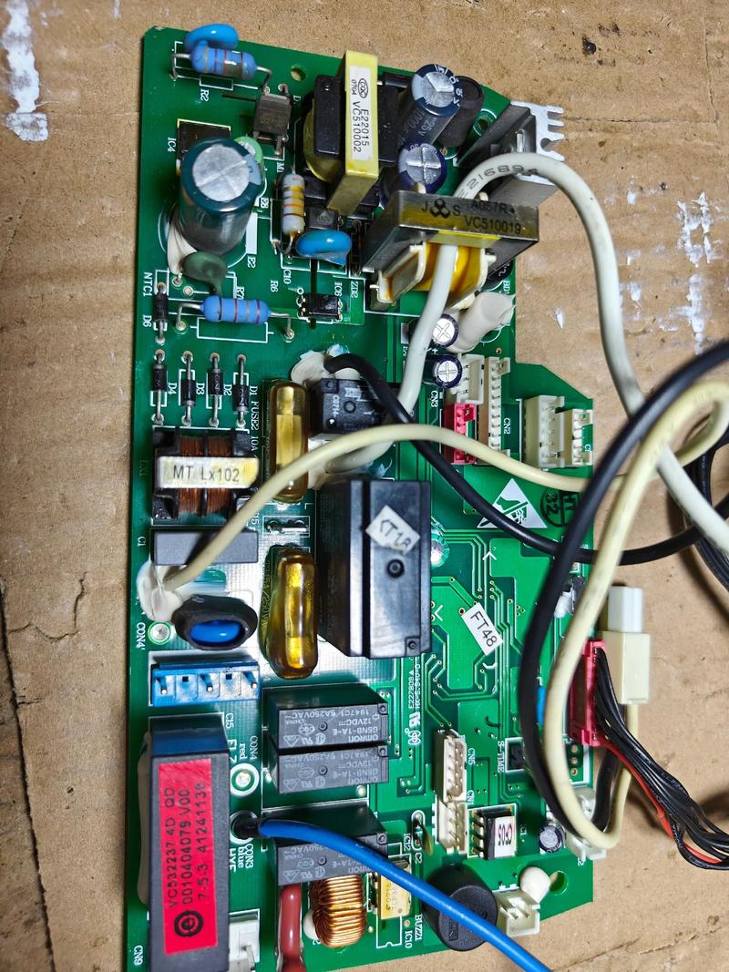 海尔l42r1电源常见故障主板