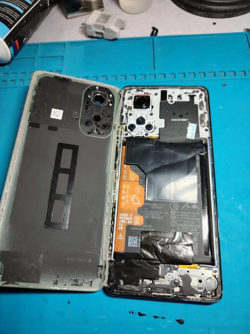 华为Mate9手机电池更换