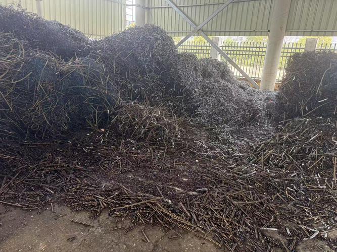 浙江嘉兴车床废铁刨花